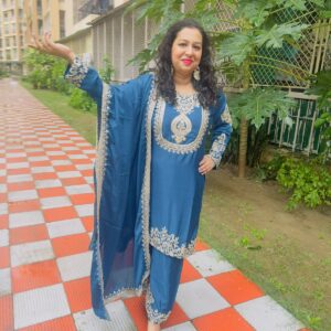 Elegant 3-Piece Silk Suit Set with Heavy Zari Work