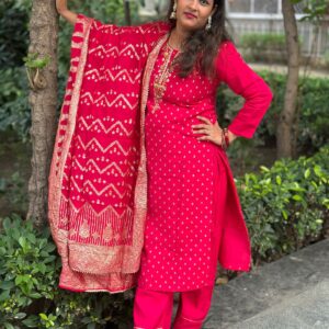 Elegant Magenta Pink 3-Piece Suit
